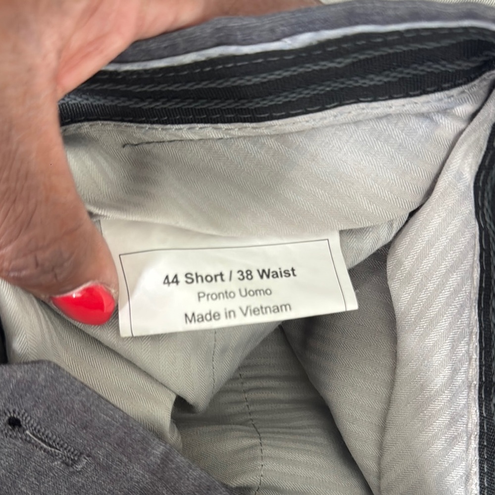 Elegant Charcoal Men's Suit Set - Picture 8 of 8